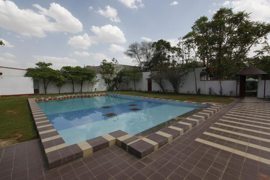 Woods Villa Resort Jaipur Exterior photo